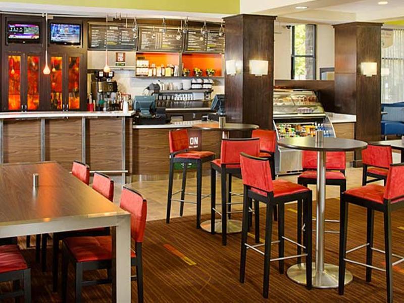 Hotel Courtyard By Marriott Midtown Sacramento