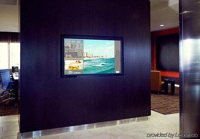 Courtyard By Marriott Midtown Hotel 3*